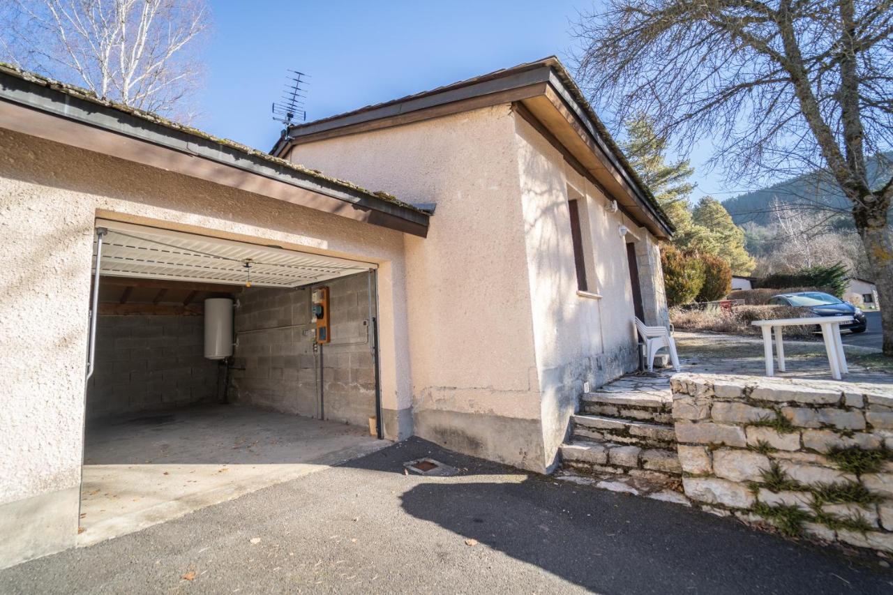 Village De Gites De Chanac Kültér fotó